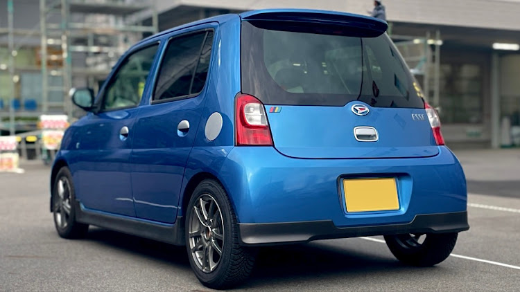 エッセの車検から帰還・丸15年・10月もよろしくお願いします・再塗装に関するカスタム事例の投稿画像2枚目