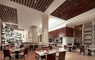 Momo Cafe - Courtyard By Marriott Pune Chakan photo 5