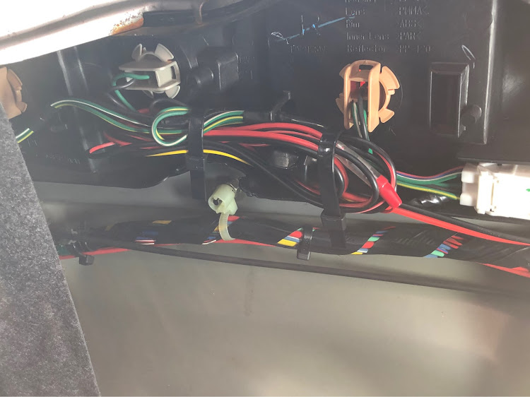 スカイライン GT-Rのリアフォグランプ・DIY・スカイラインGTR BCNR33・スカイラインに関するカスタム事例の投稿画像9枚目