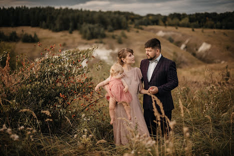 Wedding photographer Alena Krivosheeva (alenkabu). Photo of 8 September 2022