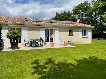 maison à Saint-Seurin-sur-l'Isle (33)