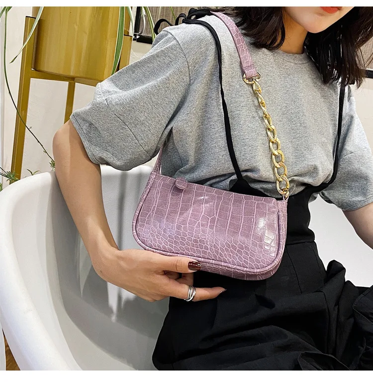 Nieuwe Fashion Crossbody Tas Krokodillenpatroon Ketting Baguette Tas Onderarmtas Stijlvol en Functioneel.