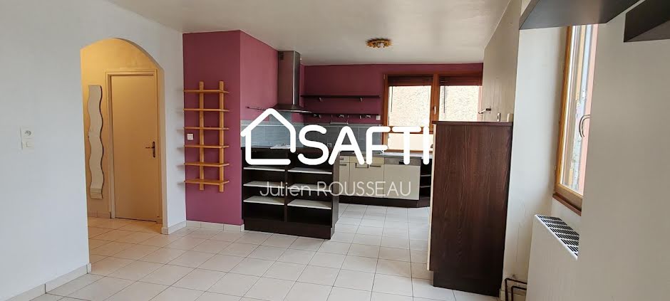 Vente maison 4 pièces 146 m² à Sable-sur-sarthe (72300), 129 990 €