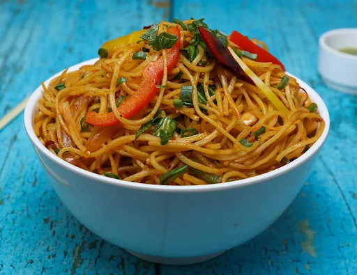 Veg Chilli Garlic Noodles