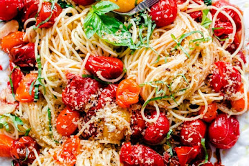 Spaghettini with Roasted Tomatoes, Fresh Basil, and Toasted Garlic Breadcrumbs
