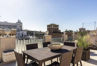 Apartment with terrace 1