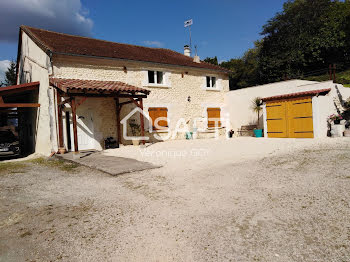 maison à Celles (24)