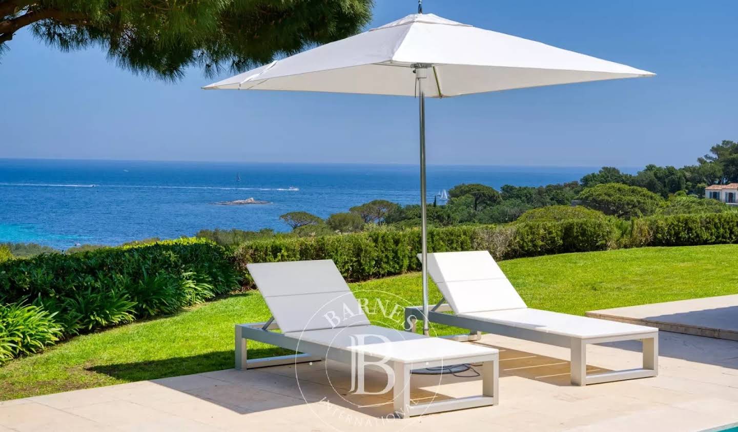 Villa with pool and terrace Saint-Tropez