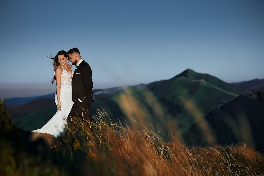 Wedding photographer Paweł Szymanek (szymanekpawel). Photo of 12 January