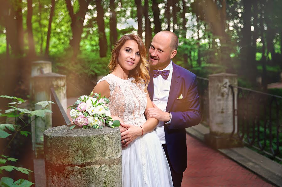 Fotografo di matrimoni Yuliya Zbronskaya (zbronskaya). Foto del 17 agosto 2016