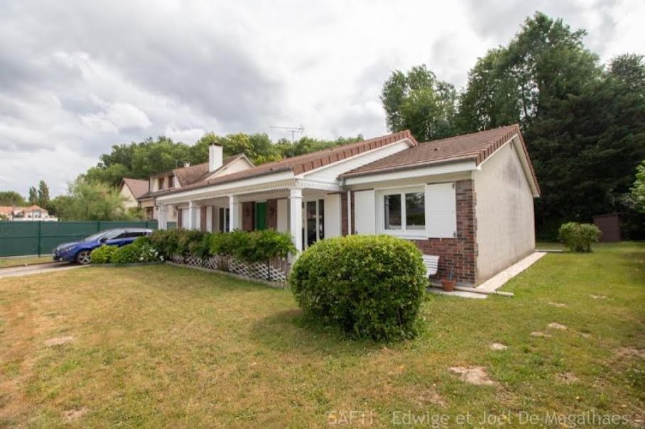 Vente maison 4 pièces 120 m² à Le Mesnil-Saint-Denis (78320), 449 000 €
