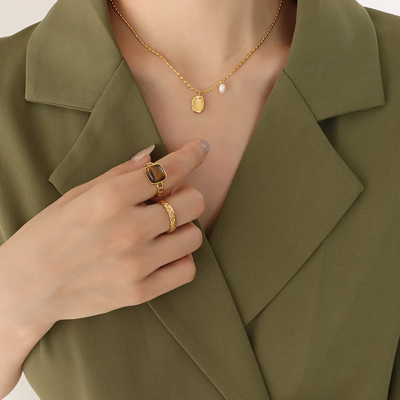 Title 2, Mode titanium stalen ketting met ovale parel, n...