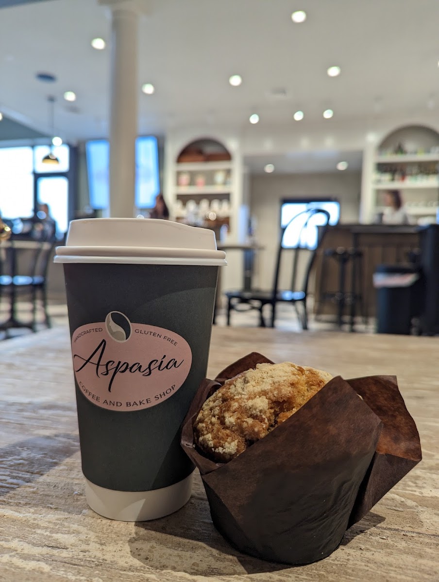 Cranberry orange muffin + large latte