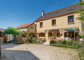 maison à Vézelay (89)