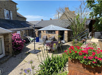 maison à Saint-Père-Marc-en-Poulet (35)