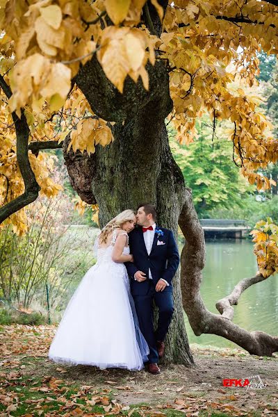 Wedding photographer Franciszek Kołpaczek (efkafotopl). Photo of 11 February 2020