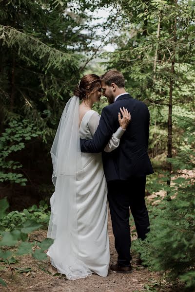 Fotógrafo de casamento Misha Lukashevich (mephoto). Foto de 9 de fevereiro 2022