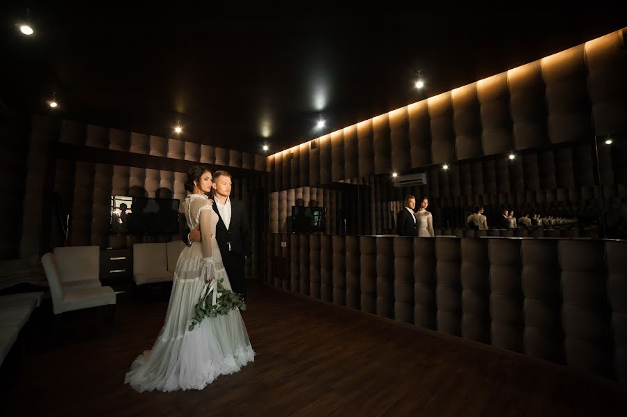 Wedding photographer Oleg Levchenko (lev4enko). Photo of 15 November 2019