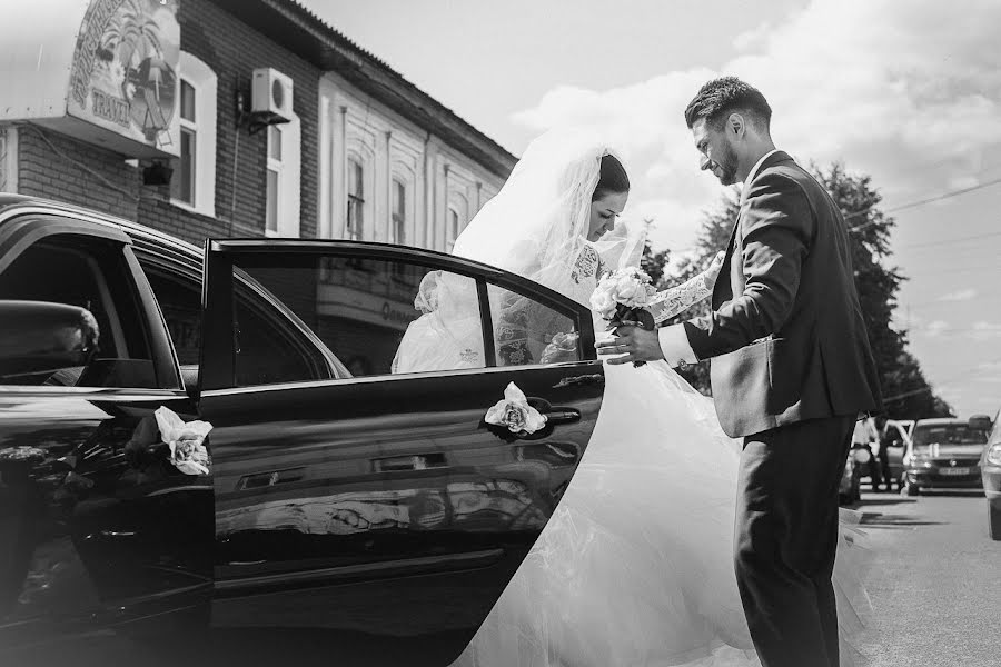 Wedding photographer Roman Savchenko (savafotos). Photo of 10 June 2017