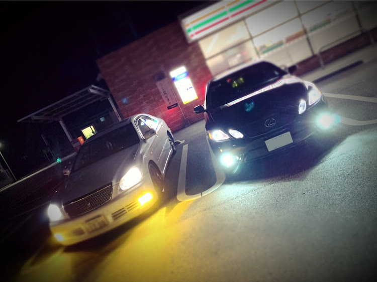 GSのツーリング・撮影会・iPhone・18クラウンに関するカスタム事例の投稿画像1枚目