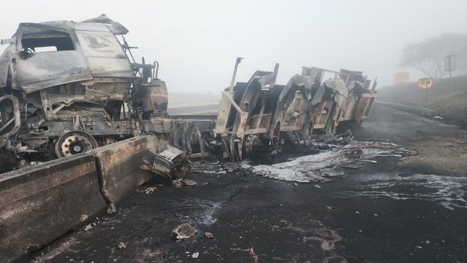 Two trucks, one carrying paraffin, collided on the N3 in Ashburton. The mop-up operation is expected to take hours. Traffic on the major route between Pietermaritzburg and Durban is at a standstill.