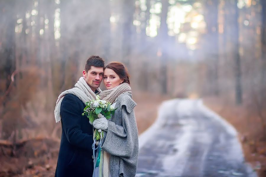 Hochzeitsfotograf Yuliya Zubkova (zubkovayulya). Foto vom 14. Mai 2015