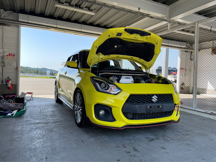 スイフトスポーツのゴールデンウィーク・SUGO・サーキット・走行会に関するカスタム事例の投稿画像2枚目