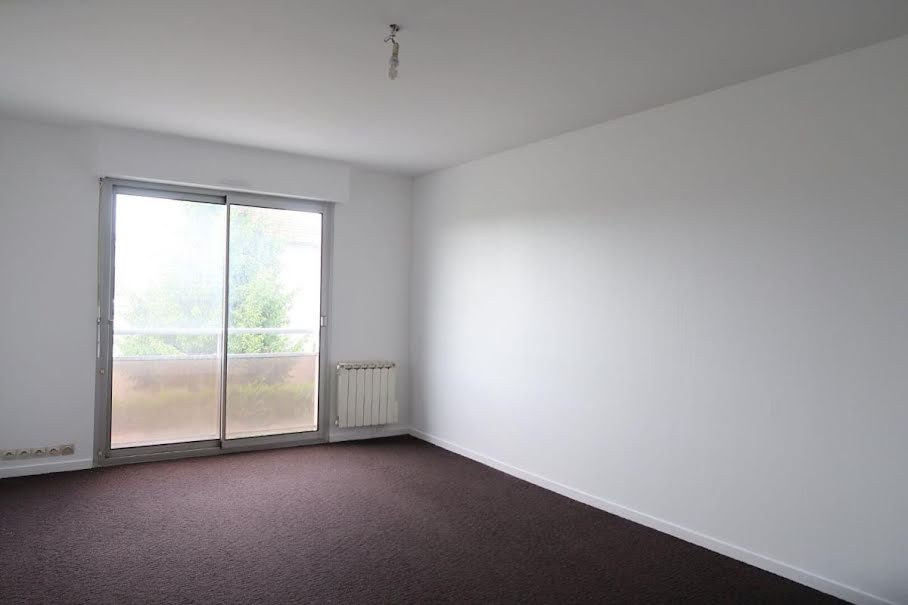 Location  appartement 1 pièce 45 m² à Mitry-Mory (77290), 795 €