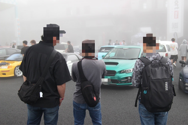 レヴォーグのいつもイイね＆コメントありがとうございます😆・Carflix4・富士スピードウェイ・Carflixに関するカスタム事例の投稿画像3枚目