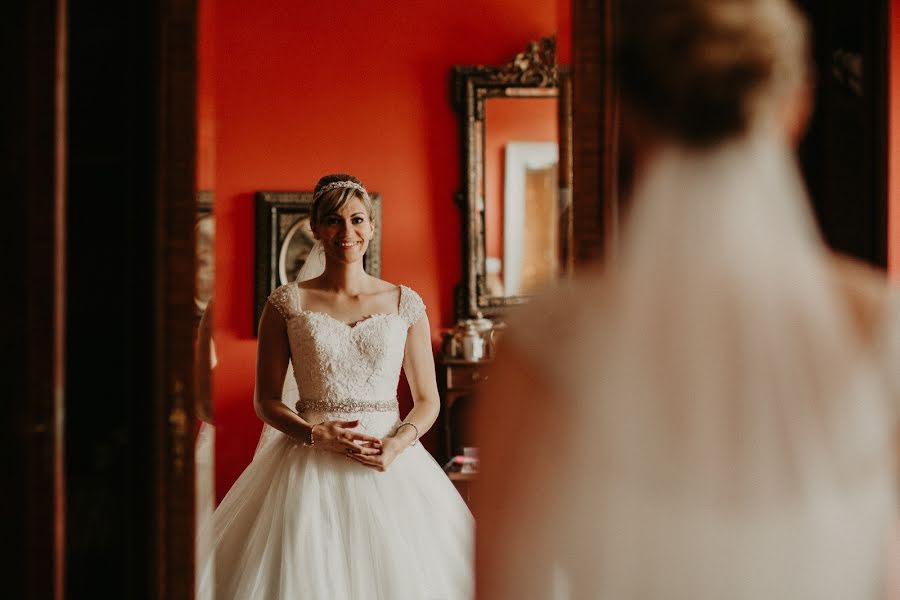 Fotógrafo de bodas Sammy Taylor (samanthataylorph). Foto del 2 de julio 2019