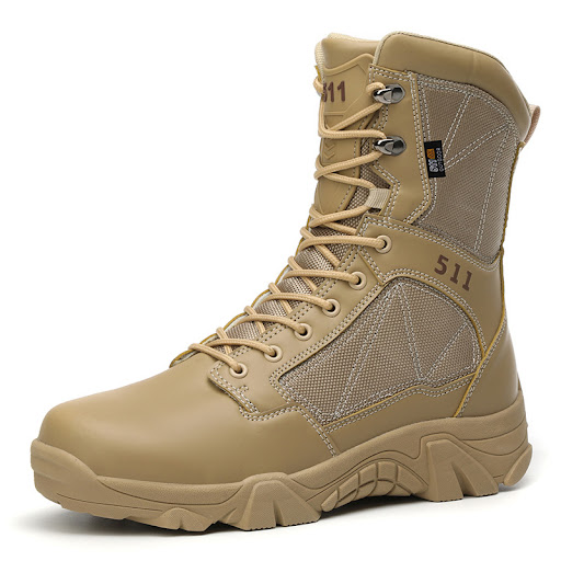 Title 4, Waterproof Retro All-match Martin Boots. Versat...