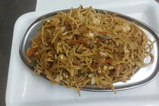 Egg Chowmein [500 Ml]