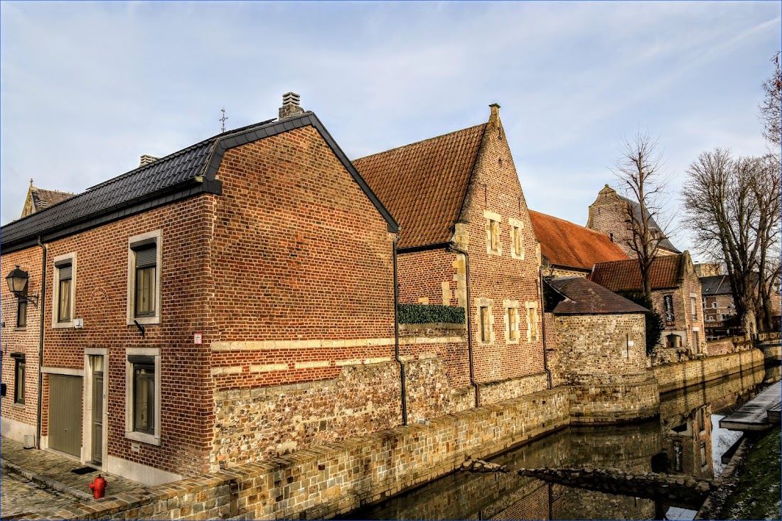 Тонгерен (Tongeren) - самый древний город Бельгии (декабрь 2021).