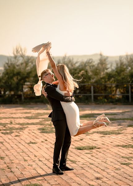 Fotógrafo de casamento Lazar Pavlovic (lazarpavlovic). Foto de 26 de dezembro 2021