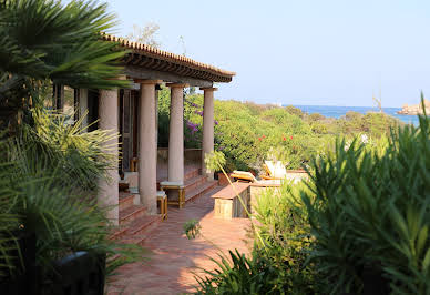 Seaside villa with garden and terrace 5