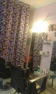 Rahman Beauty Parlour photo 1