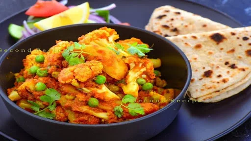 Aloo Gobhi Thali