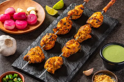 Lasooni Murgh Tikka (8 Pcs)