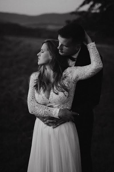 結婚式の写真家Angelina Krawczyk (angelaphoto)。2021 3月26日の写真