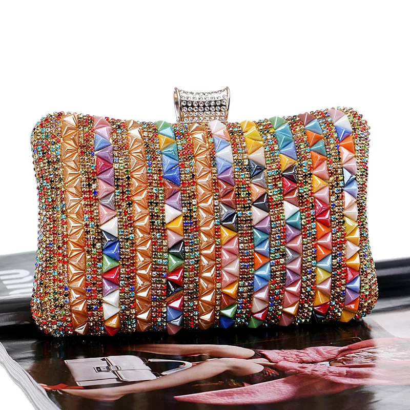 Luxe Dames Clutch voor Banketten, Elegant Ontwerp, Perfect voor Speciale Gelegenheden, Hoogwaardige Kwaliteit, Mode Accessoire.