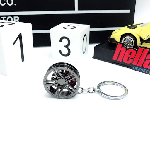Title 5, Car Pendant With Brake Disc Wheel Hub, stylish ...