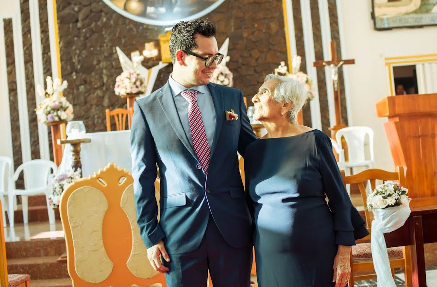 Nhiếp ảnh gia ảnh cưới Julianne Zambrano (juliannezambrano). Ảnh của 10 tháng 6 2020