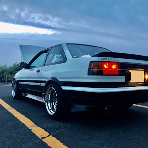 カローラレビン AE86