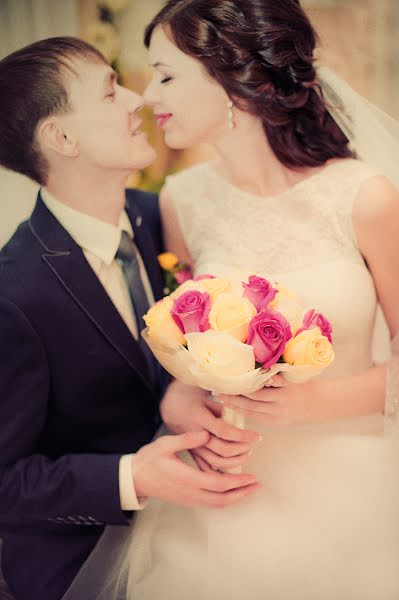 Wedding photographer Anastasiya Nenasheva (goodfoto). Photo of 17 March 2014