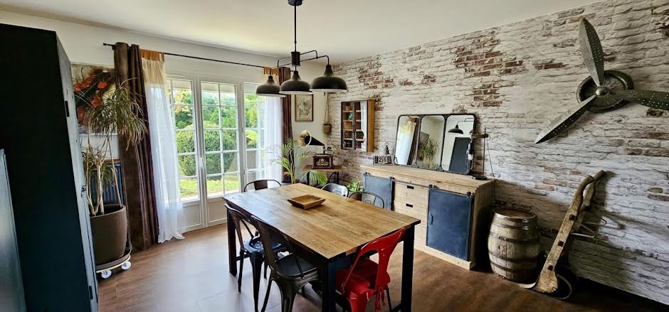 Vente maison 5 pièces 119 m² à Poitiers (86000), 253 000 €