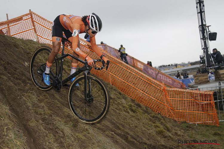 Alvarado pakt Europese titel in coronaseizoen: "Alles grijpen wat je kan in vreemd seizoen"