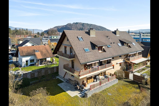 House with pool and garden 5