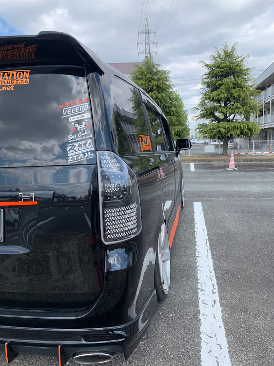 ノアの半顔イケメンリレー・70straight line・どアップバトン・4"86spec・半ケツ🍑❤️に関するカスタム事例の投稿画像3枚目