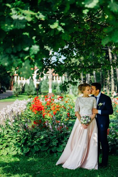 Wedding photographer Anna Kononec (annakononets). Photo of 23 August 2017