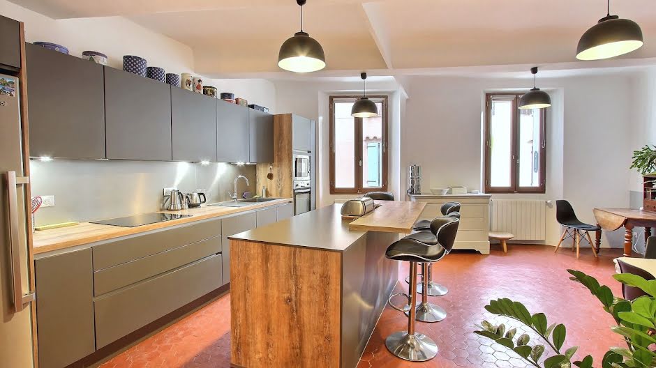 Vente maison 6 pièces 136 m² à Cabasse (83340), 230 000 €